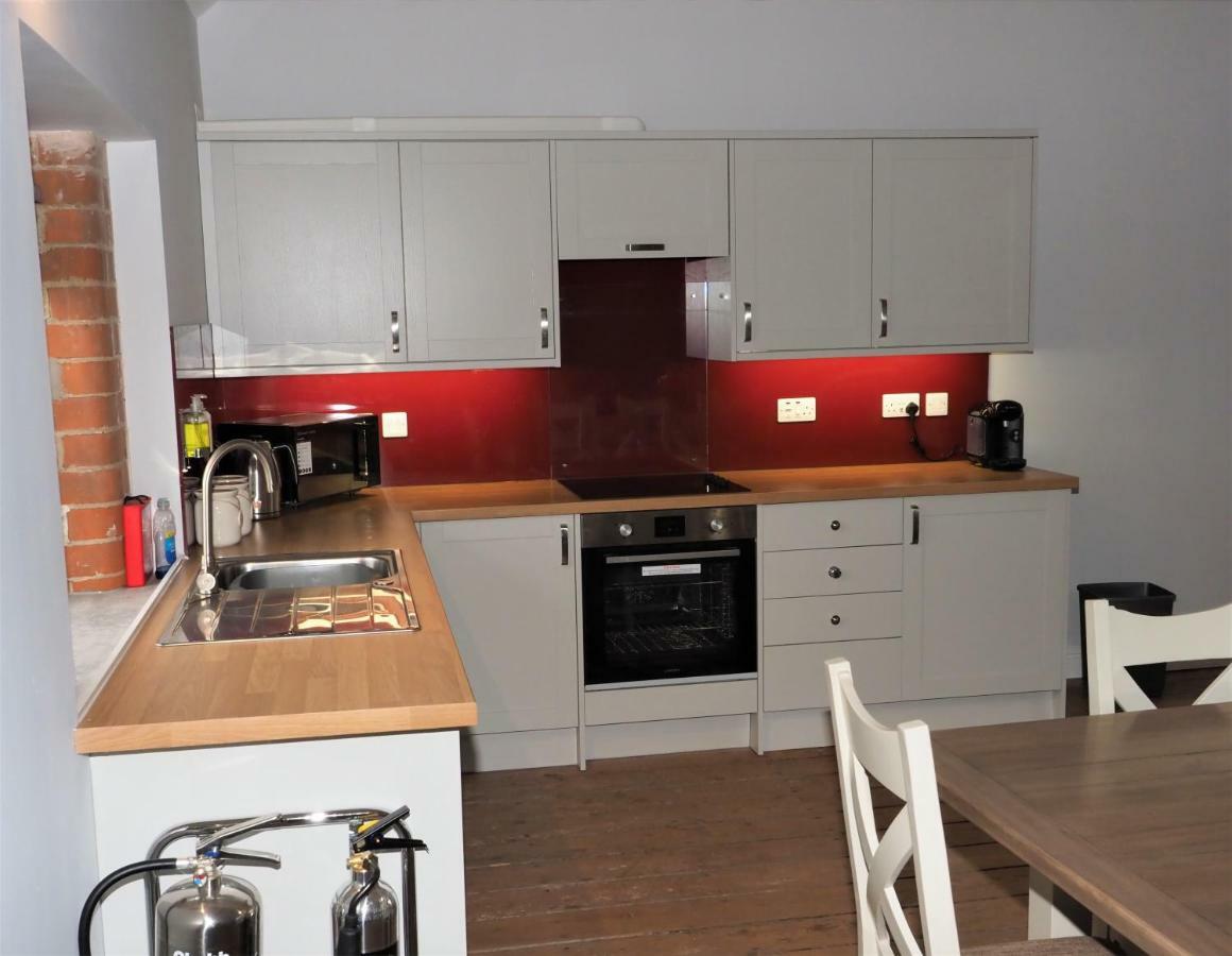 Nellies Shed, Wolds Way Holiday Cottages, 3 Bed Spacious Cottage Cottingham  Exterior photo